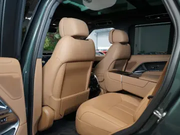 Land Rover P530 AUTOBIOGRAPHY MERIDIAN3D