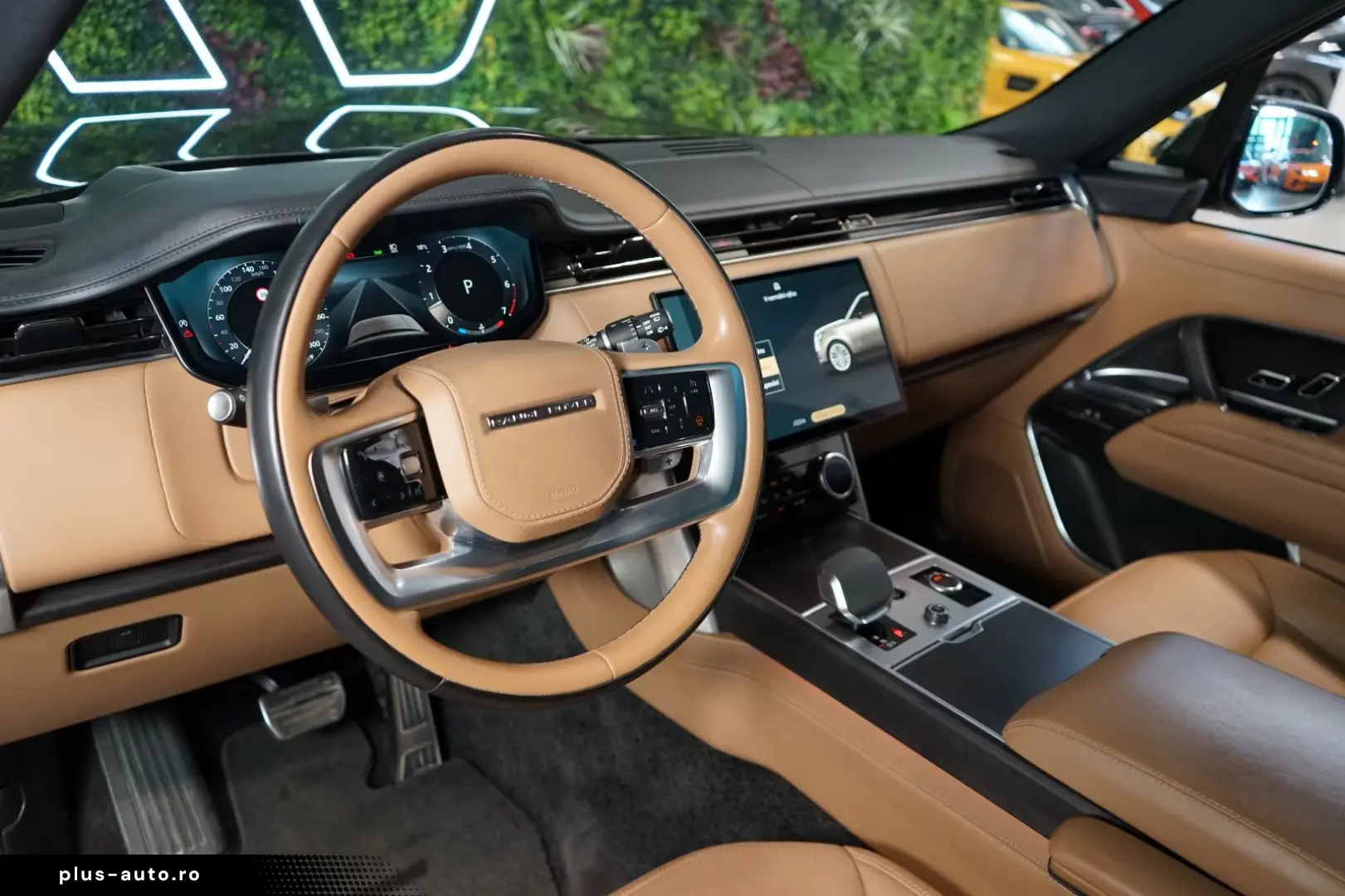 Land Rover P530 AUTOBIOGRAPHY MERIDIAN3D