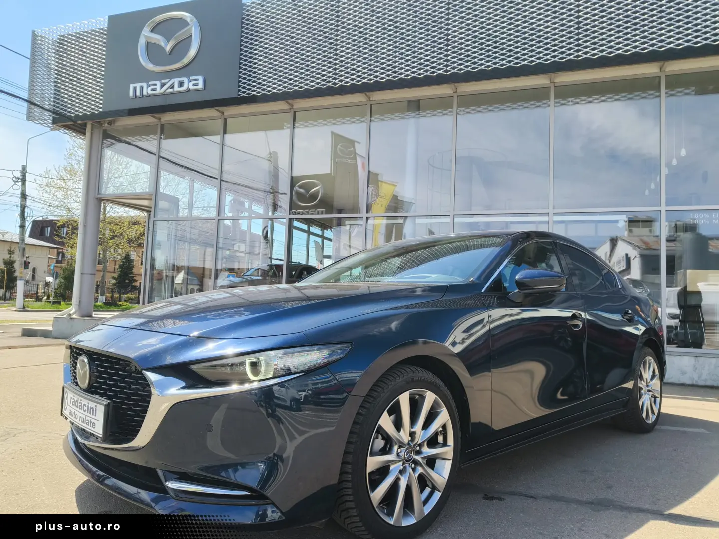 MAZDA 3 2.0L e-SKYACTIV X 186ps 6AT FWD Takumi