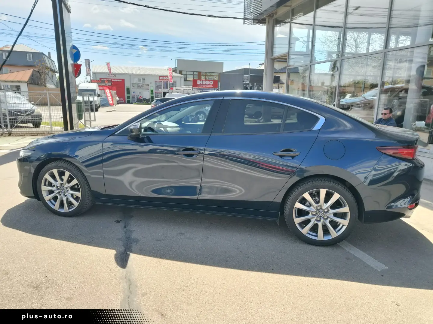 MAZDA 3 2.0L e-SKYACTIV X 186ps 6AT FWD Takumi