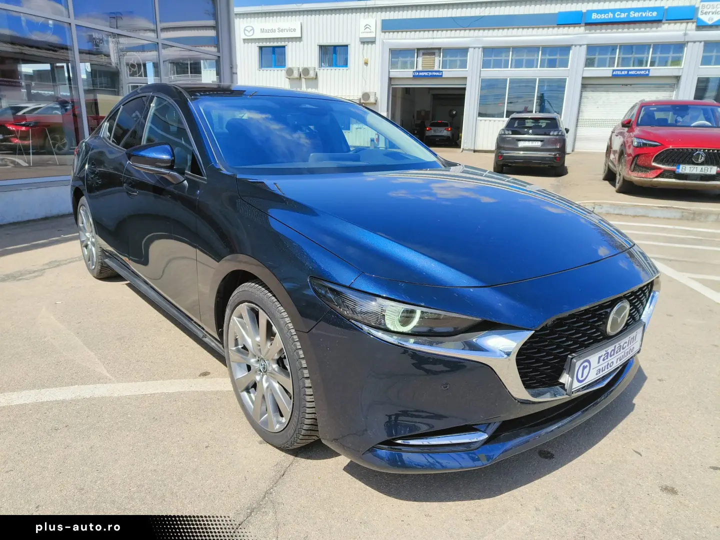 MAZDA 3 2.0L e-SKYACTIV X 186ps 6AT FWD Takumi