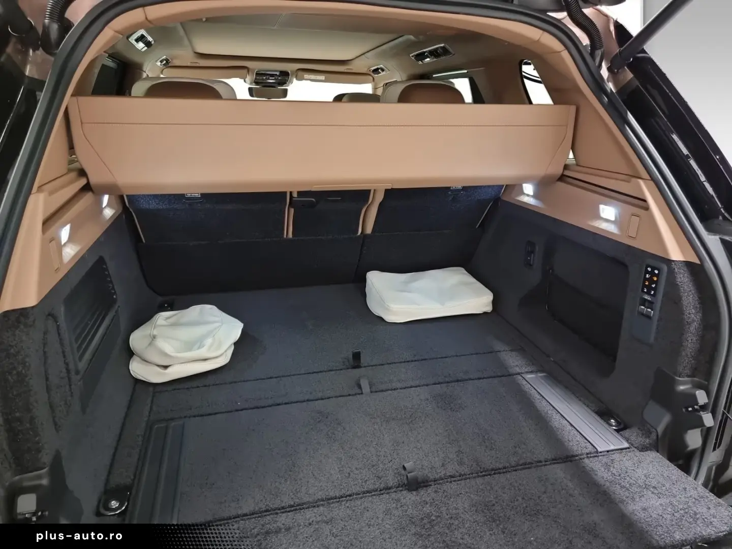 LAND ROVER Range Rover 2026 — imagine 26