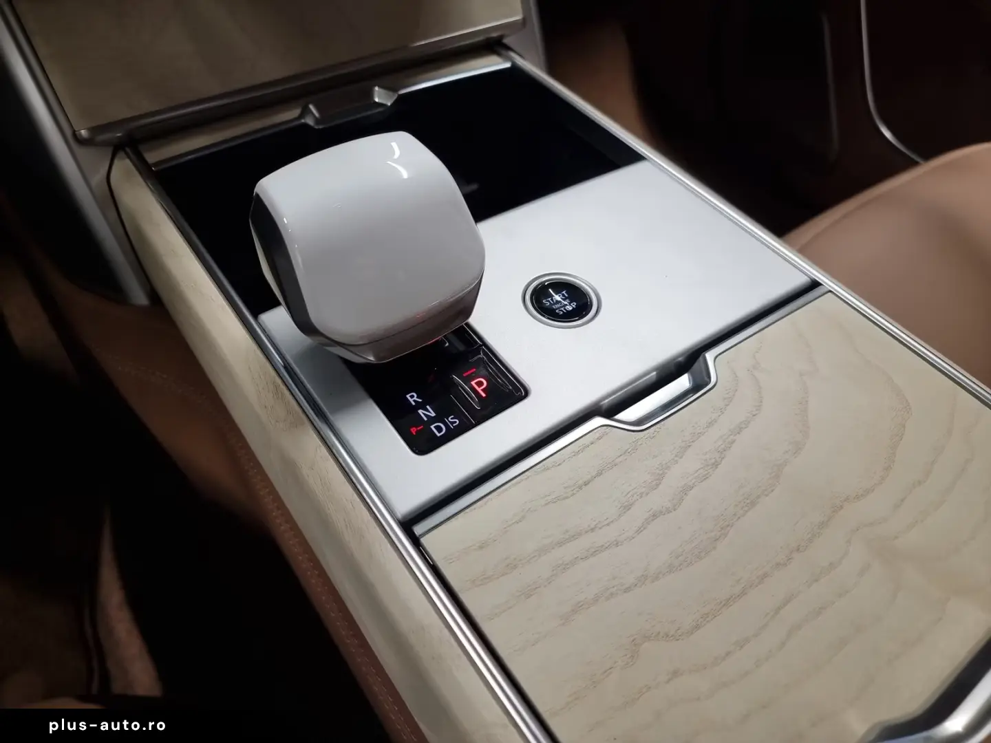 LAND ROVER Range Rover 2026 — imagine 22