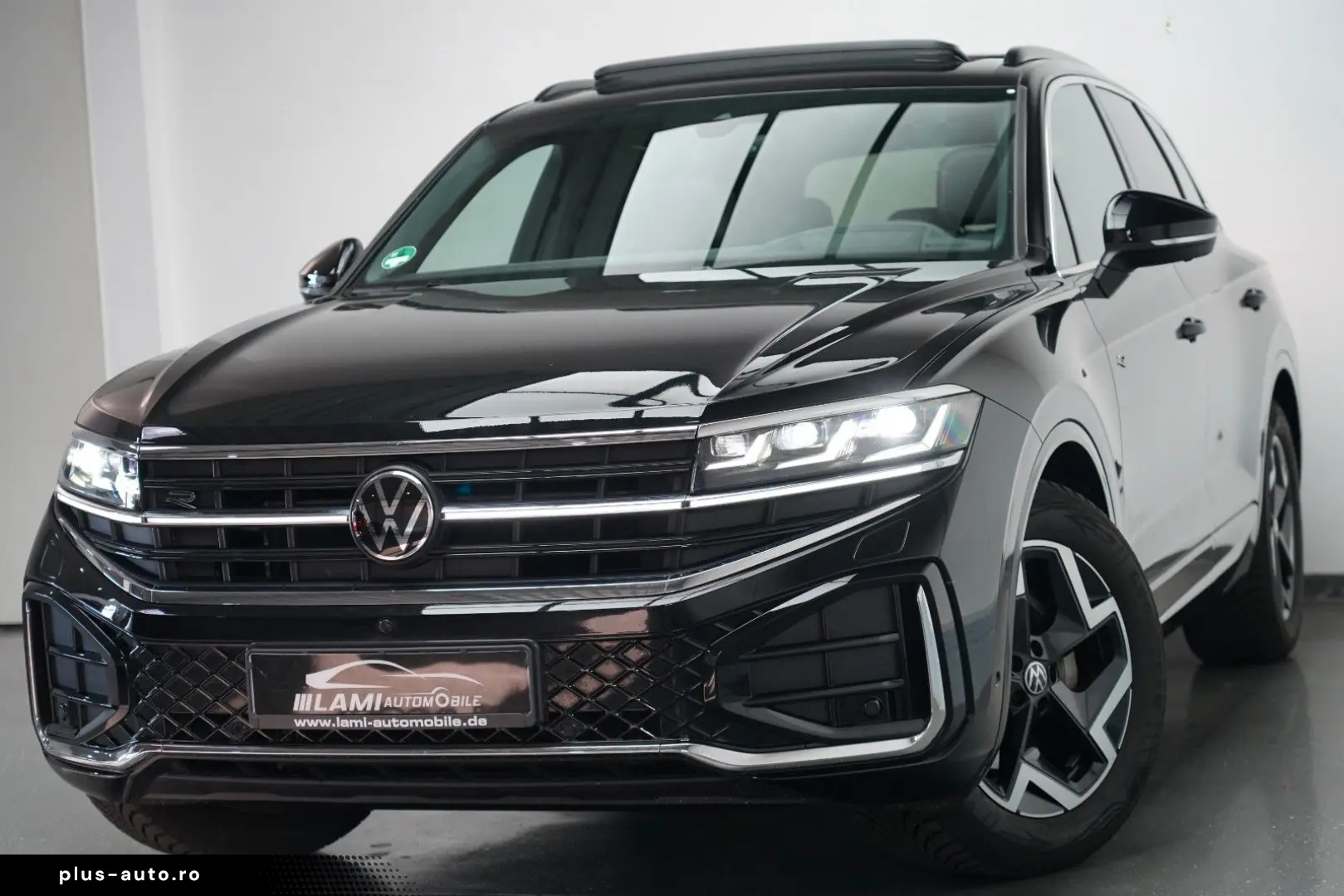 VW Touareg 3.0TDI 4M R-Line PANO LUFT HUD 360 AHK
