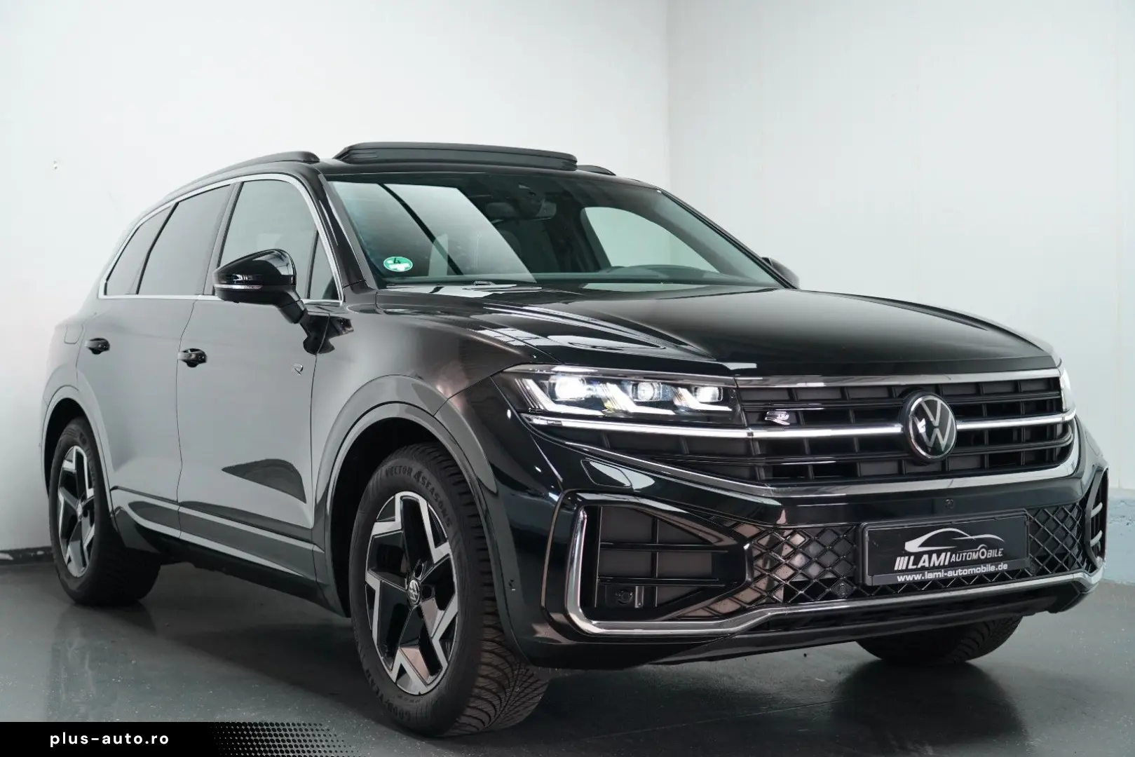 VW Touareg 3.0TDI 4M R-Line PANO LUFT HUD 360 AHK