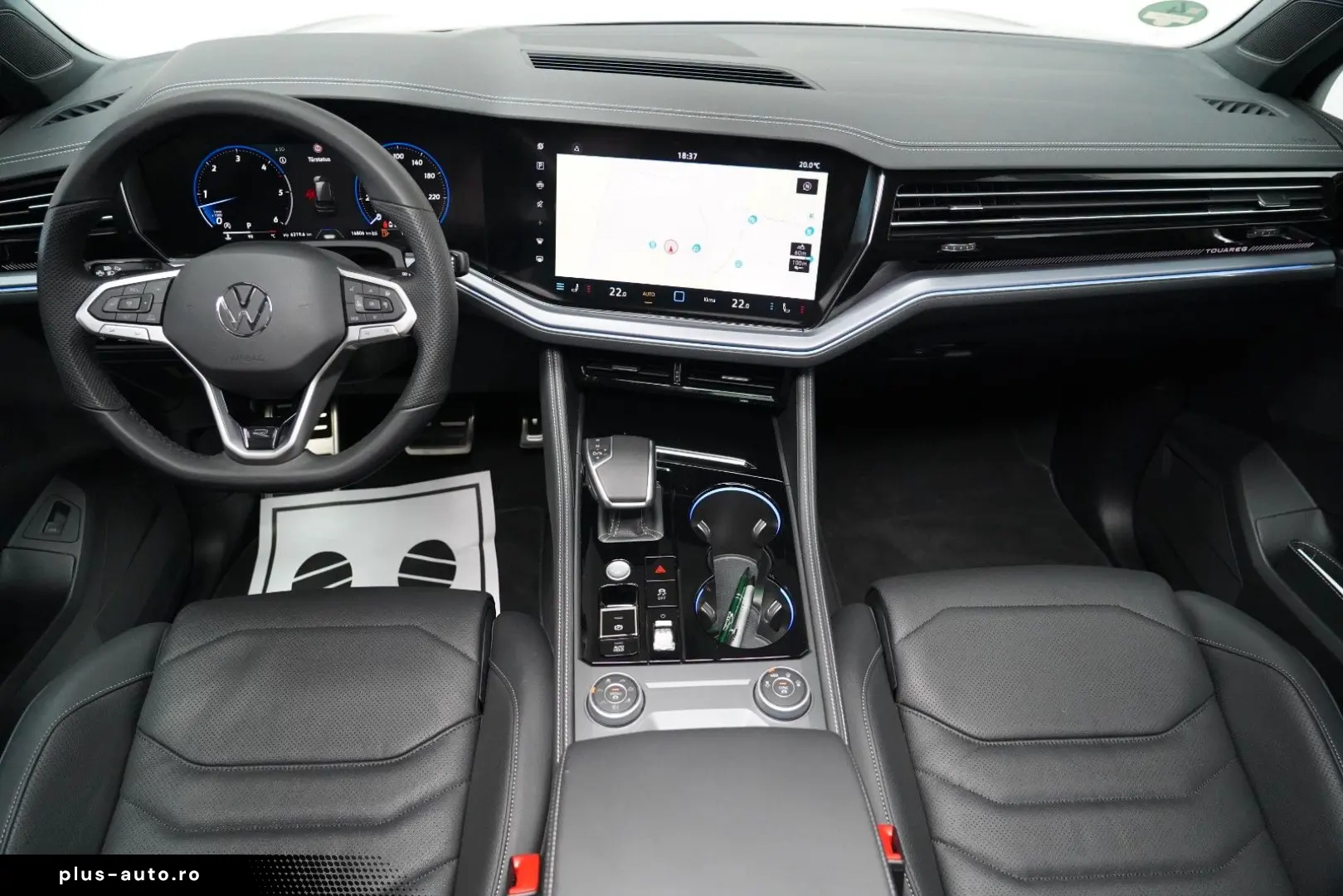 VW Touareg 3.0TDI 4M R-Line PANO LUFT HUD 360 AHK