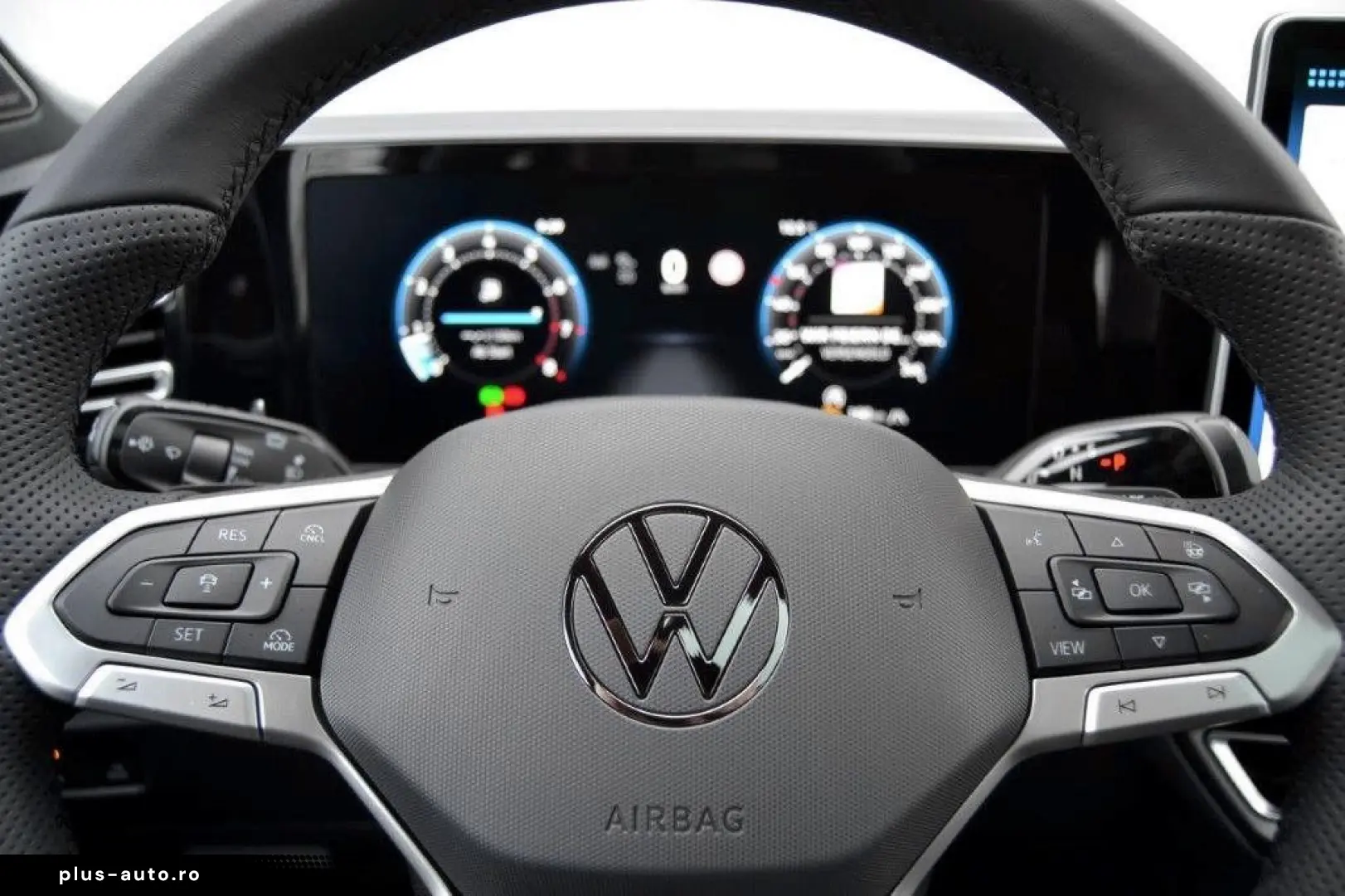 VOLKSWAGEN Tiguan 2025 — imagine 8