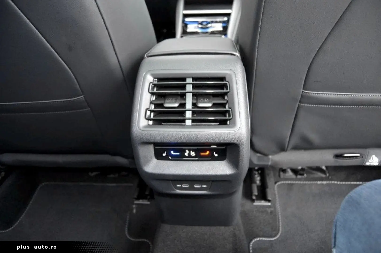 VOLKSWAGEN Tiguan 2025 — imagine 10