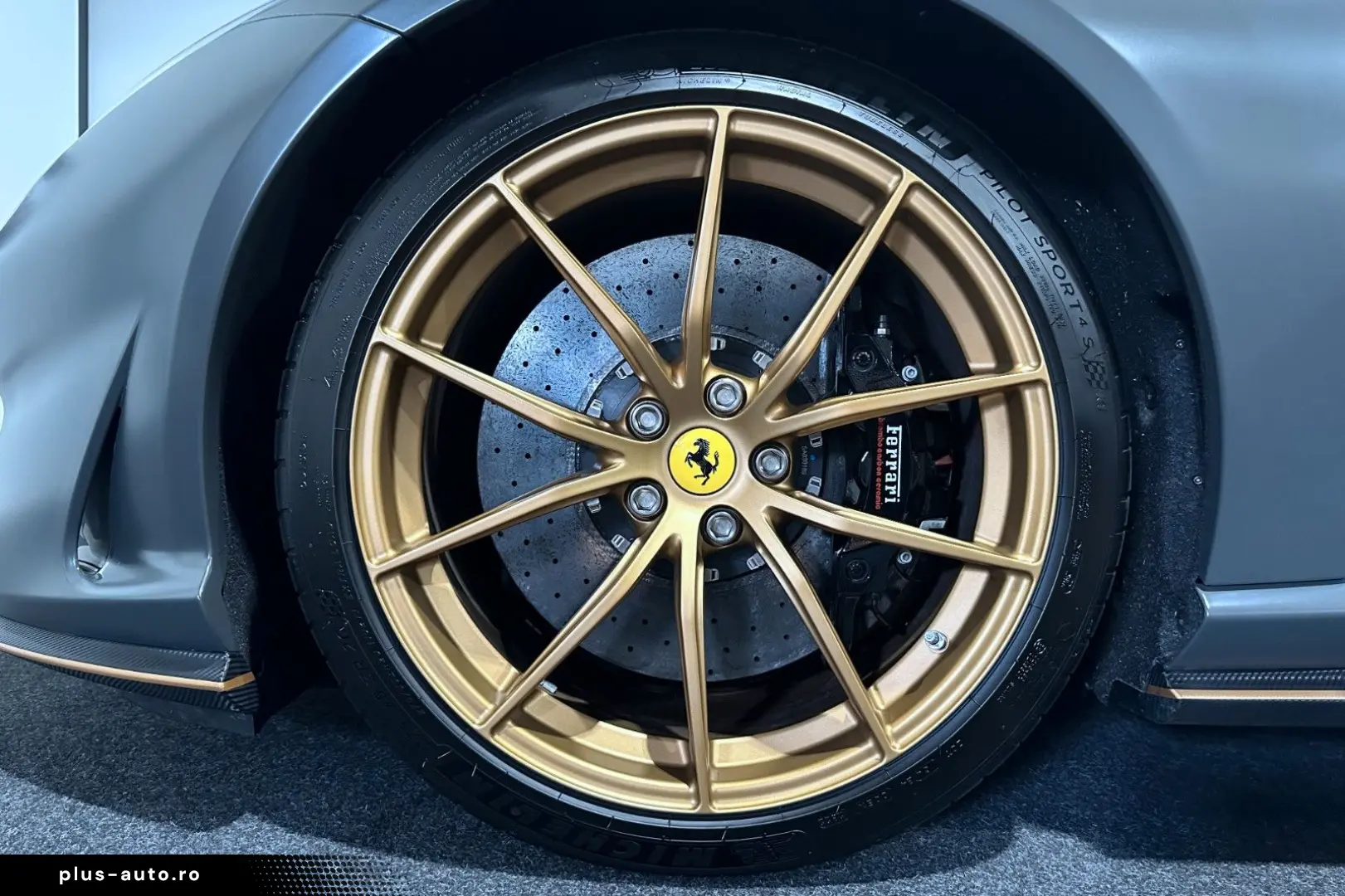 FERRARI 812 GTS   1. Hand   Lift   Carbon   ADAS