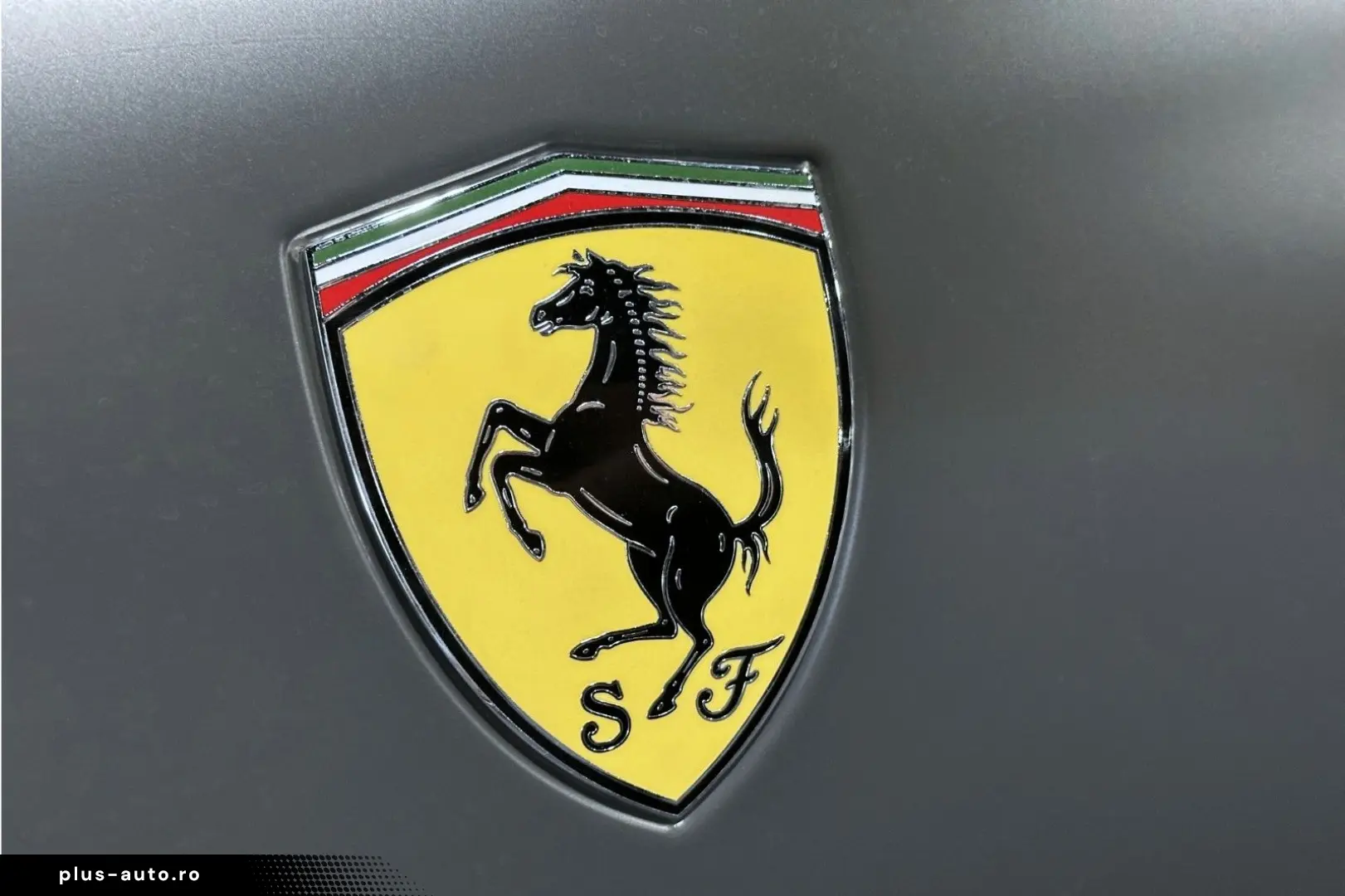 FERRARI 812 GTS   1. Hand   Lift   Carbon   ADAS