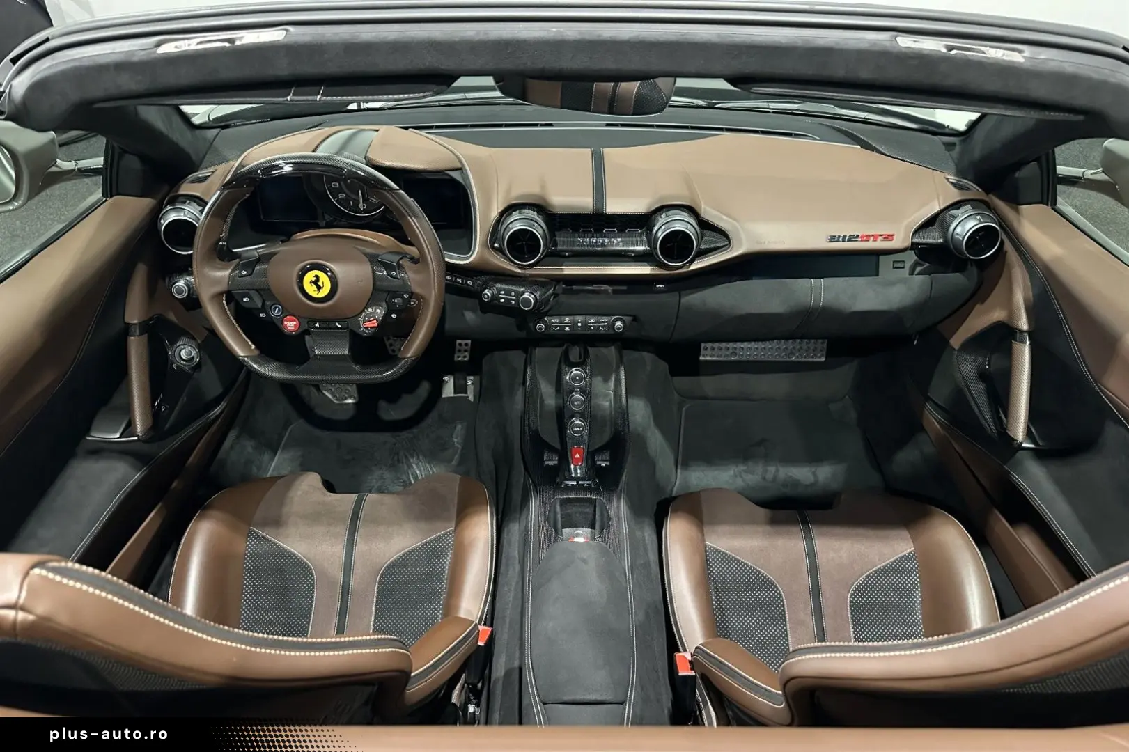 FERRARI 812 GTS   1. Hand   Lift   Carbon   ADAS