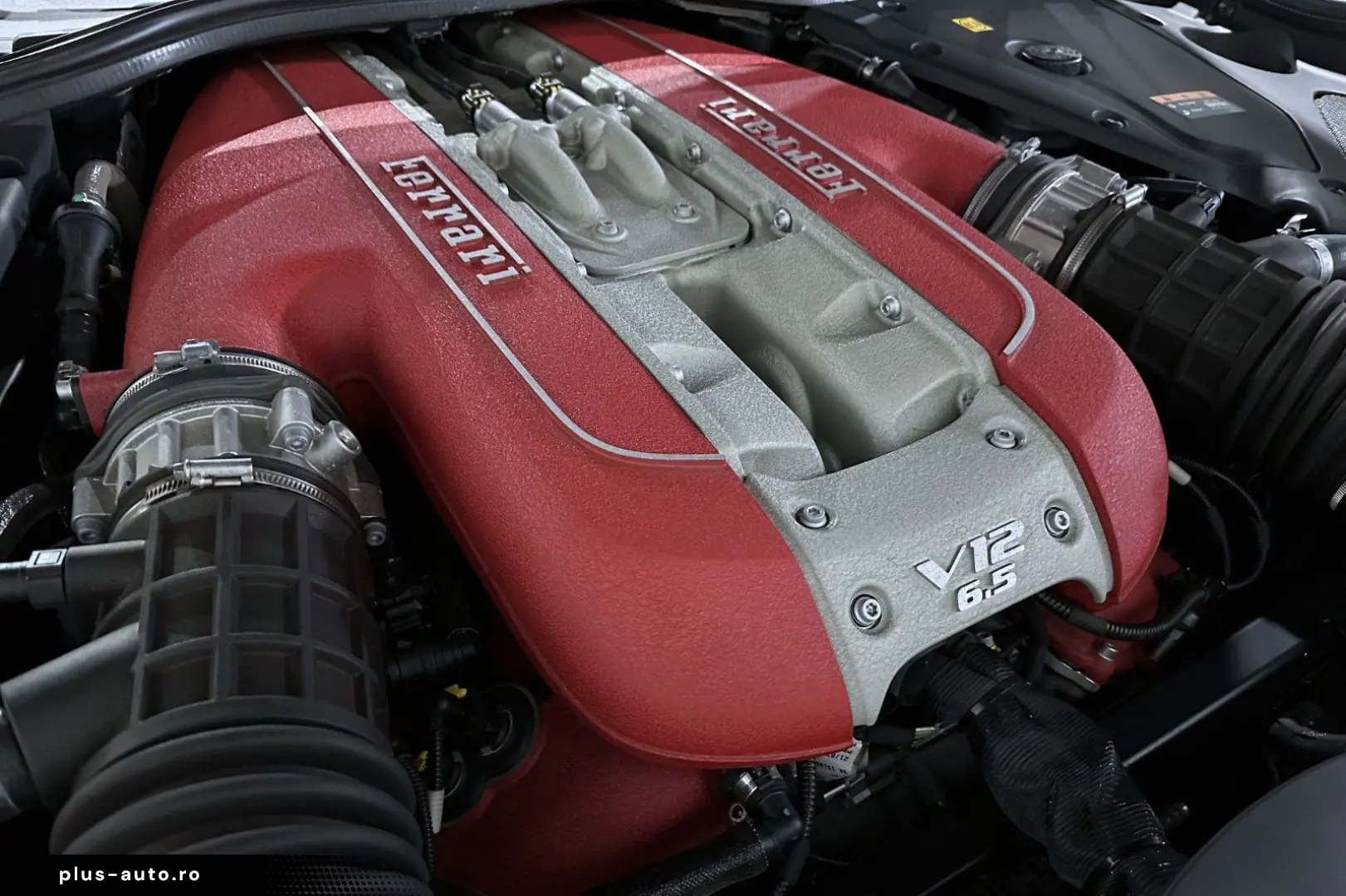 FERRARI 812 GTS   1. Hand   Lift   Carbon   ADAS
