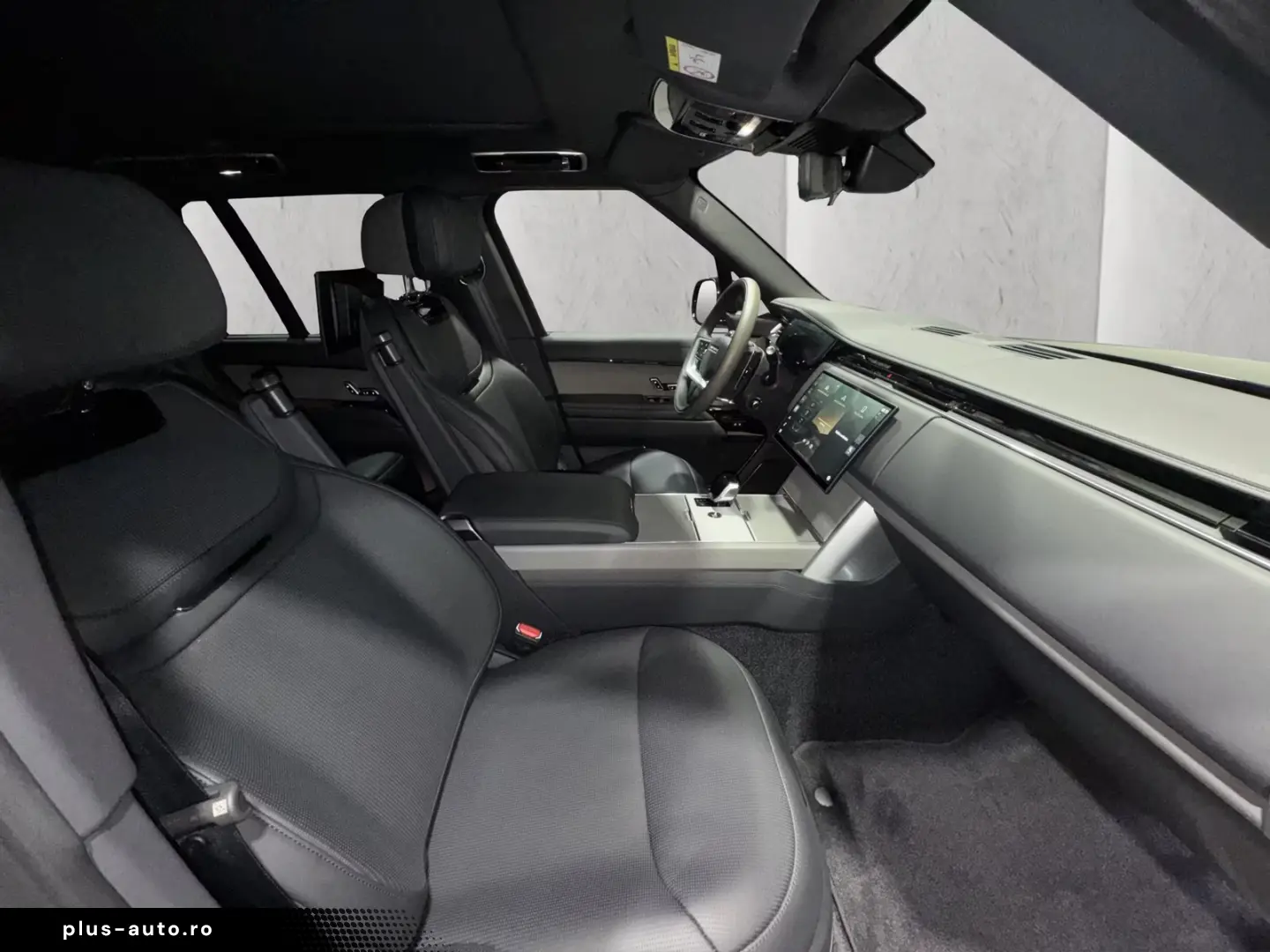LAND ROVER Range Rover 2026 — imagine 8