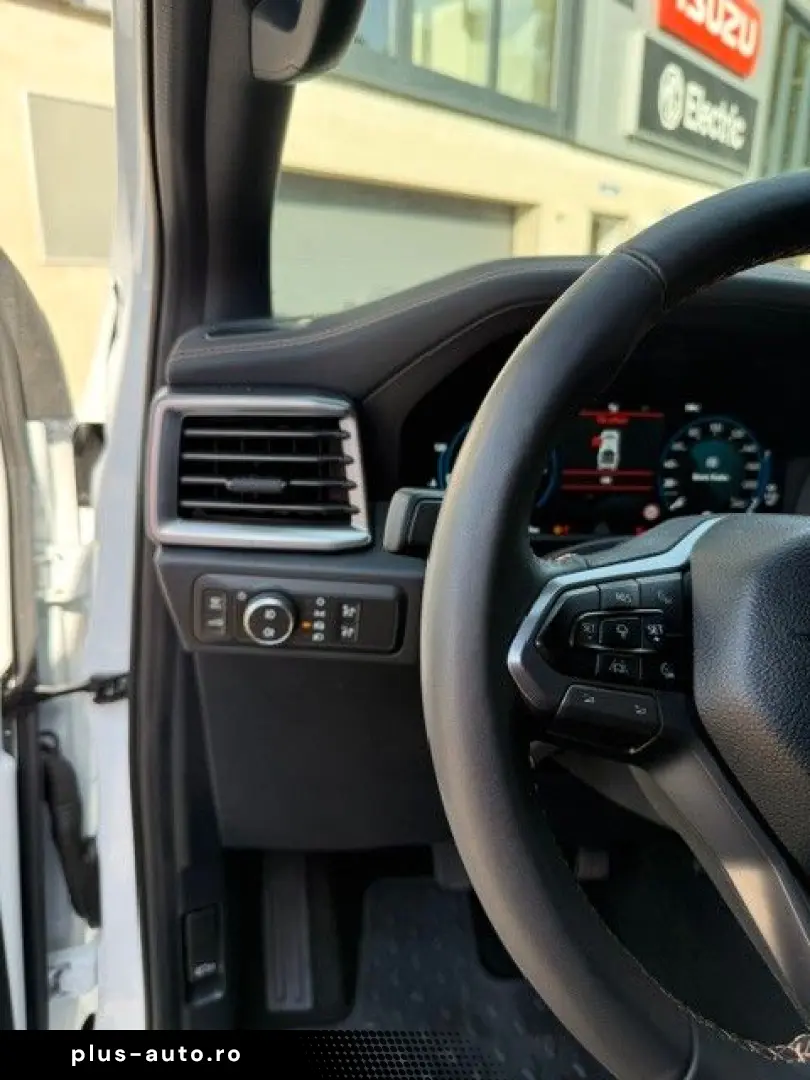 VW Amarok 3.0 PanAmericana mit LED AHK ACC 360