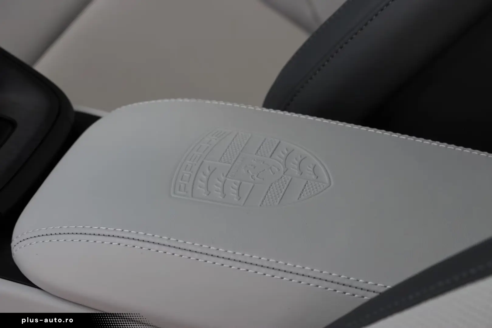 Porsche 992 Targa 4 GTS   BURMESTER   MATRIX