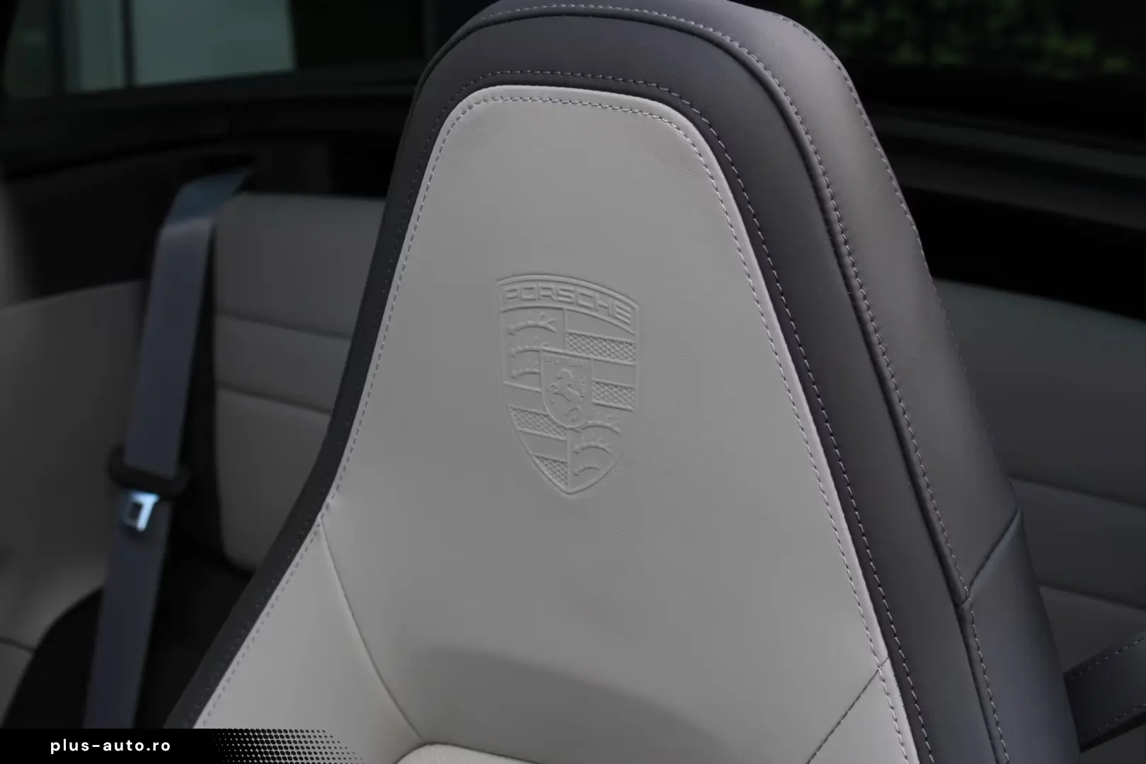Porsche 992 Targa 4 GTS   BURMESTER   MATRIX