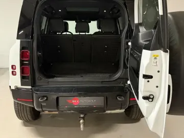 LAND ROVER Defender 110 X-Dynamic HSE PANO 360 6-SITZER