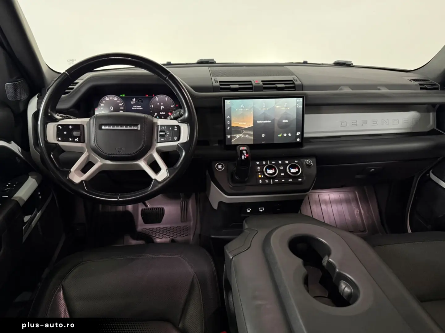 LAND ROVER Defender 110 X-Dynamic HSE PANO 360 6-SITZER