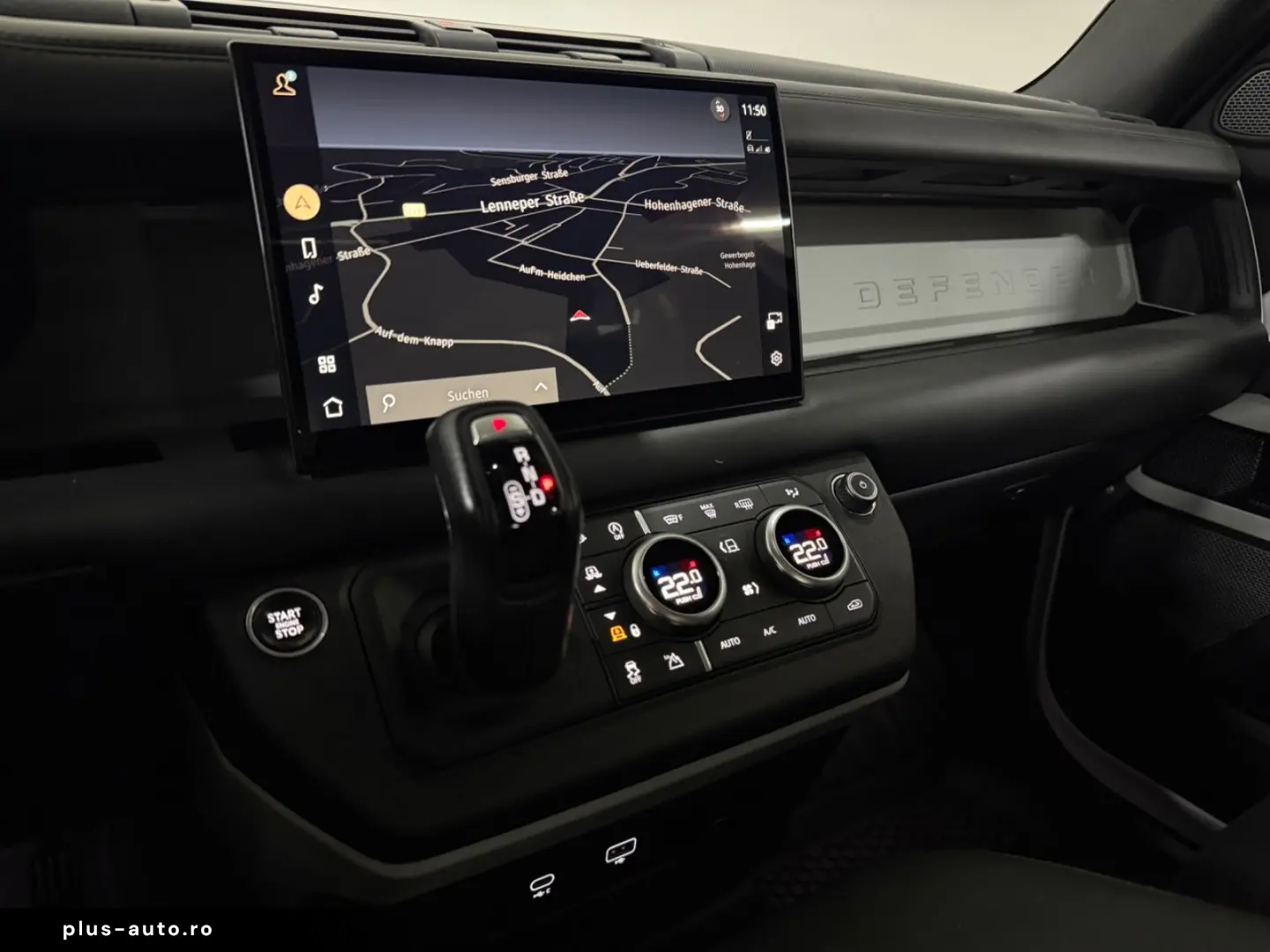 LAND ROVER Defender 110 X-Dynamic HSE PANO 360 6-SITZER