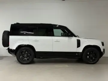 LAND ROVER Defender 110 X-Dynamic HSE PANO 360 6-SITZER
