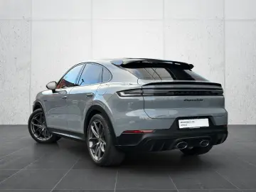 PORSCHE Cayenne Turbo E-Hybrid Coupé mit GT-Paket 360