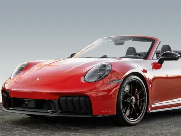 Porsche 992 911 Carrera 4 GTS Cabriolet