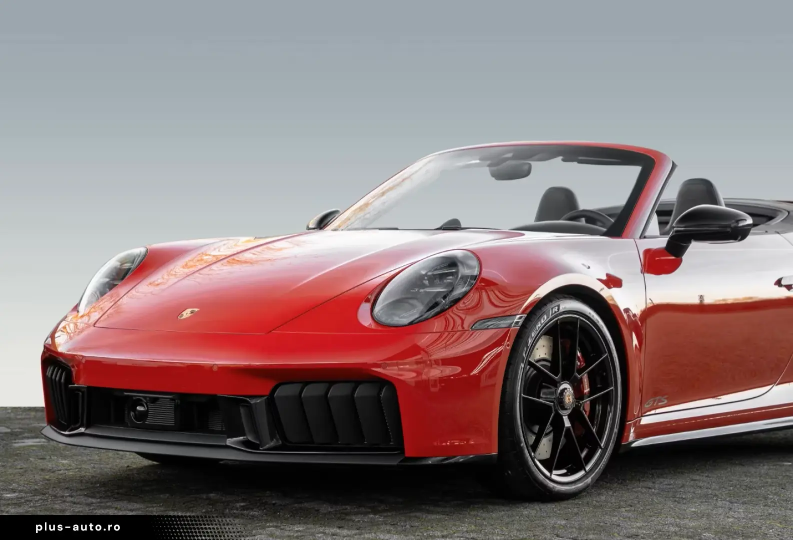 Porsche 992 911 Carrera 4 GTS Cabriolet