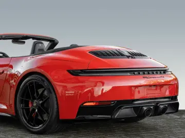 Porsche 992 911 Carrera 4 GTS Cabriolet