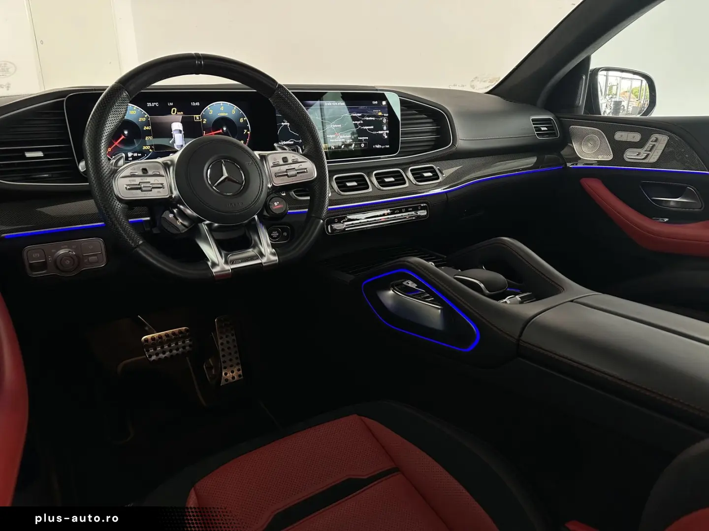 MERCEDES-BENZ GLE 63 AMG 4M Coupe PANO LUFT HUD 360 BURM ACC