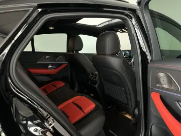 MERCEDES-BENZ GLE 63 AMG 4M Coupe PANO LUFT HUD 360 BURM ACC