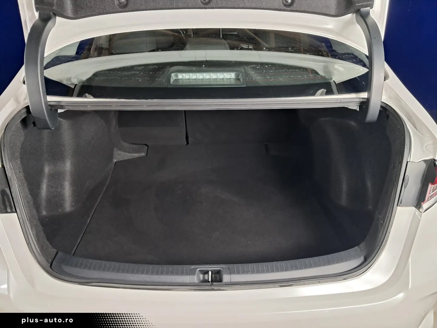TOYOTA COROLLA DYNAMIC 1.8i HYBRID E-CVT HSE 98CP 2021