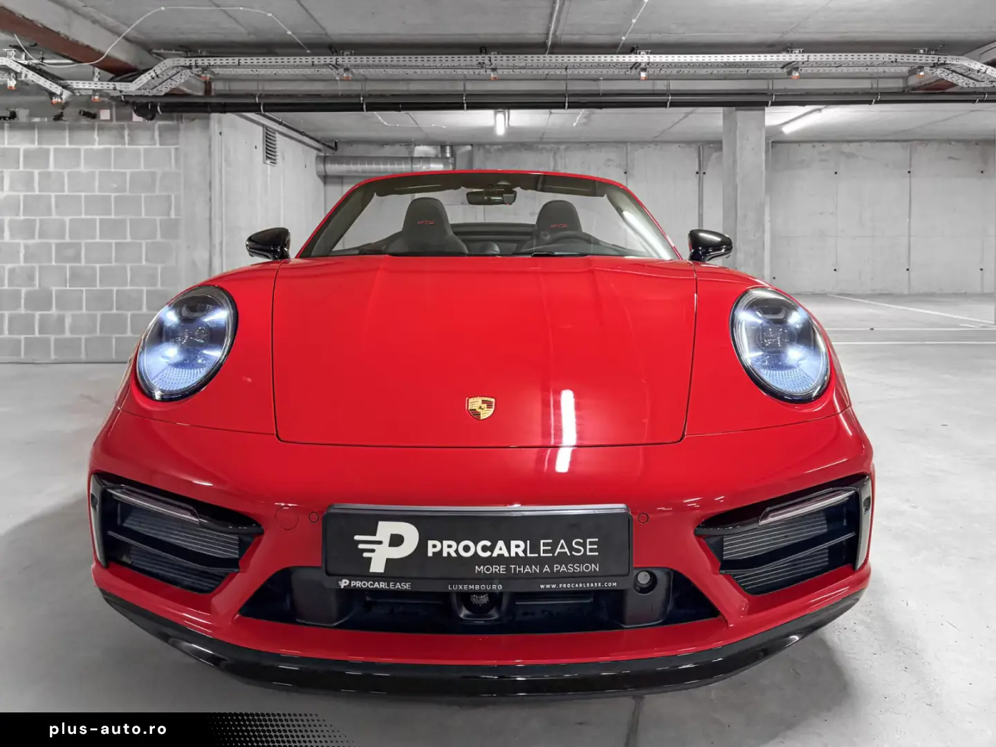 Porsche 992 911 CARRERA 4GTS CABRIOLET