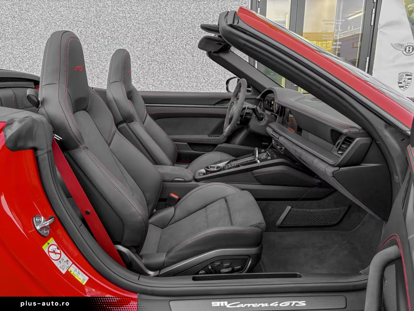 Porsche 992 911 CARRERA 4GTS CABRIOLET
