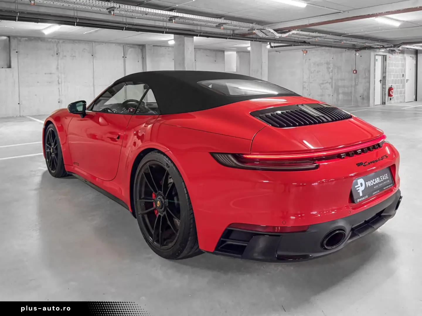 Porsche 992 911 CARRERA 4GTS CABRIOLET