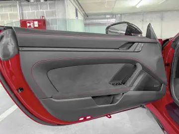 Porsche 992 911 CARRERA 4GTS CABRIOLET