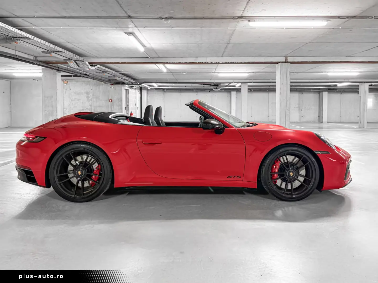 Porsche 992 911 CARRERA 4GTS CABRIOLET