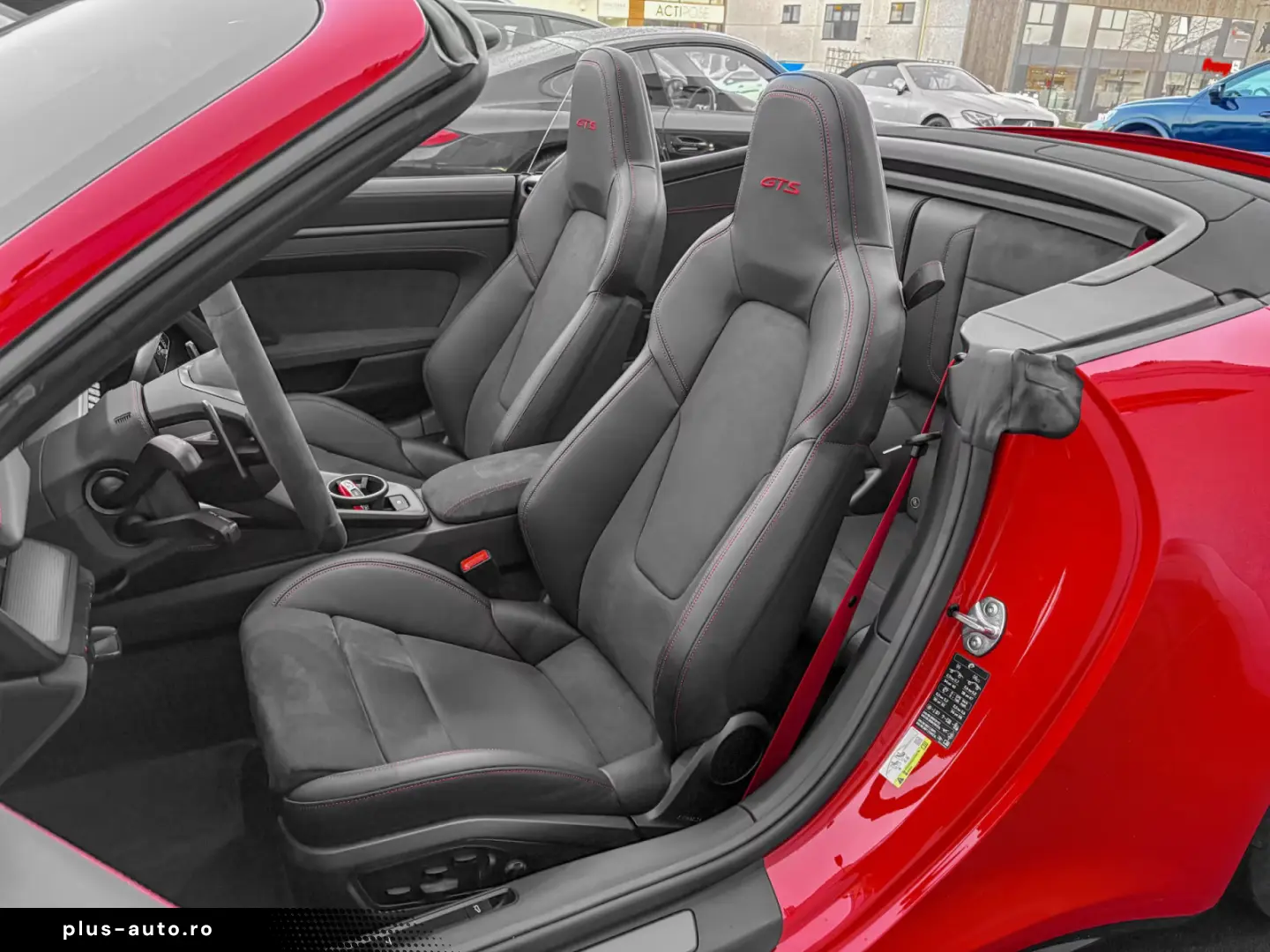 Porsche 992 911 CARRERA 4GTS CABRIOLET