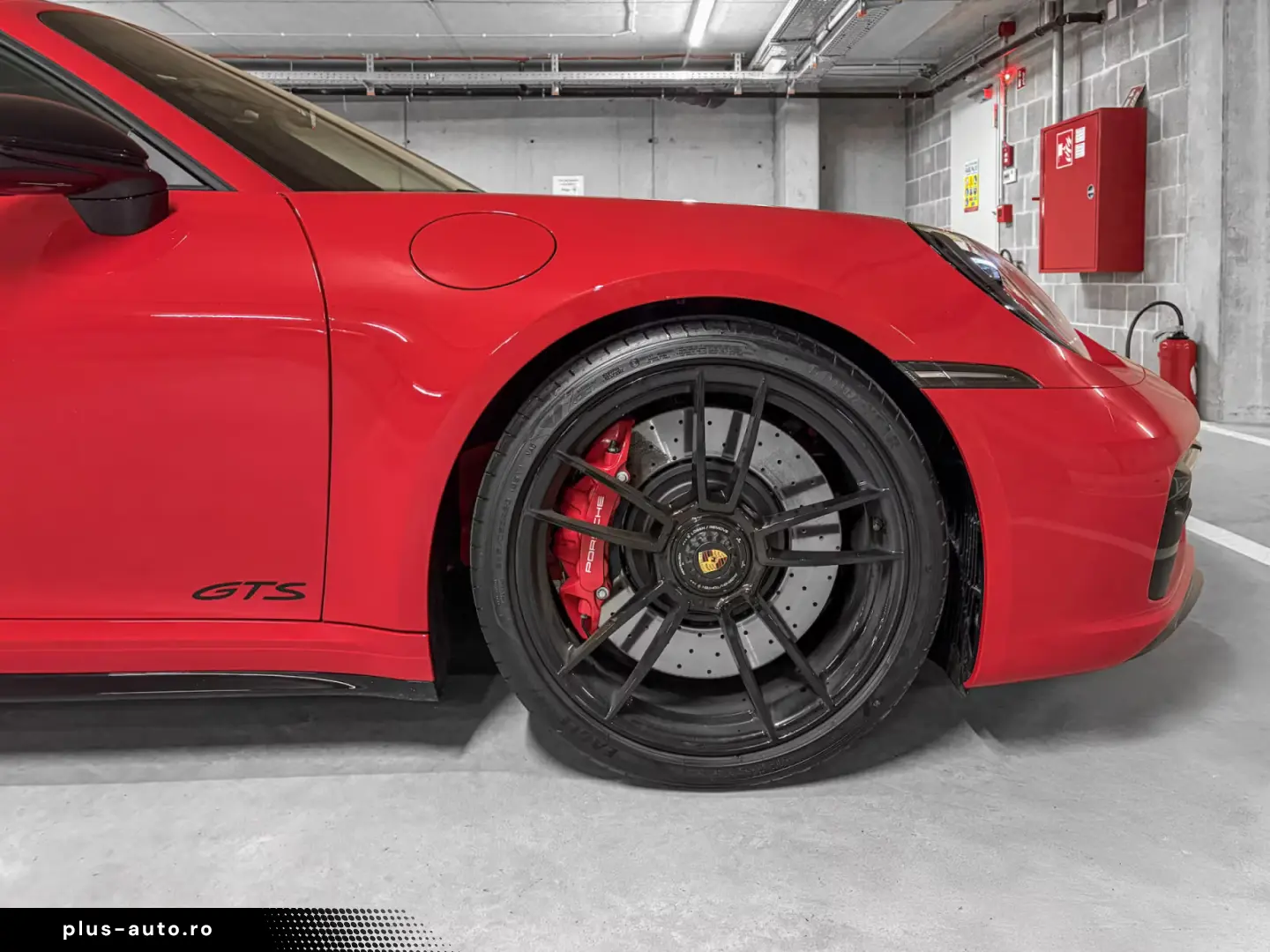 Porsche 992 911 CARRERA 4GTS CABRIOLET