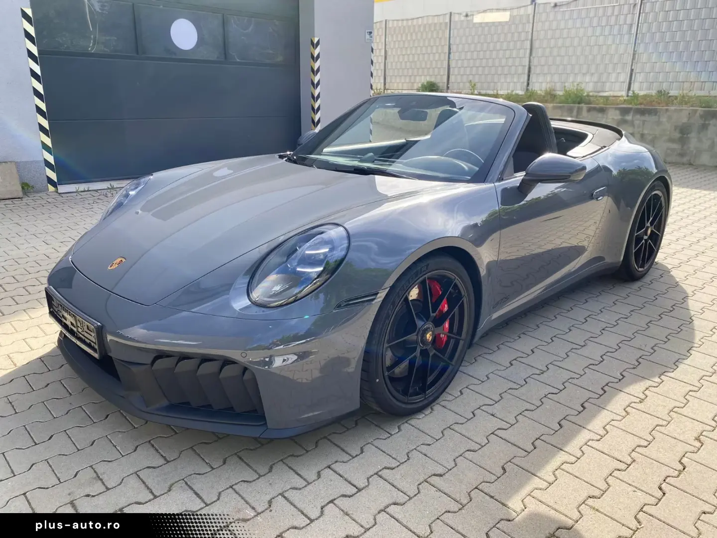 Porsche 992 GTS4 Cabriolet Lifting Sitzklima BOSE