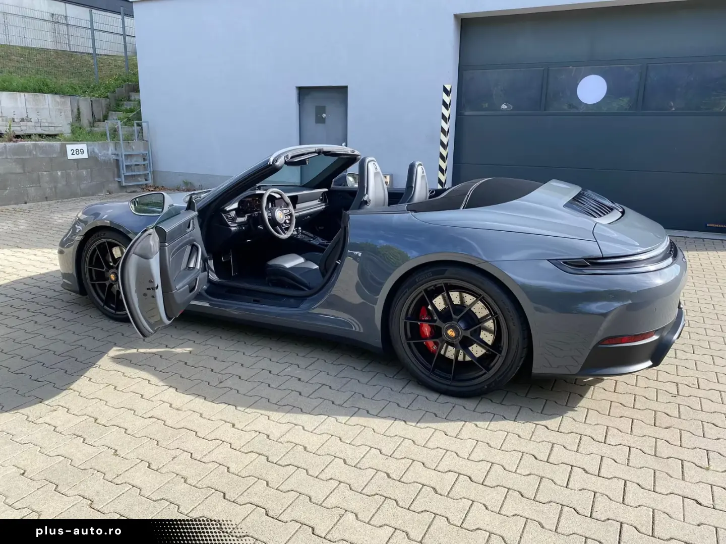 Porsche 992 GTS4 Cabriolet Lifting Sitzklima BOSE