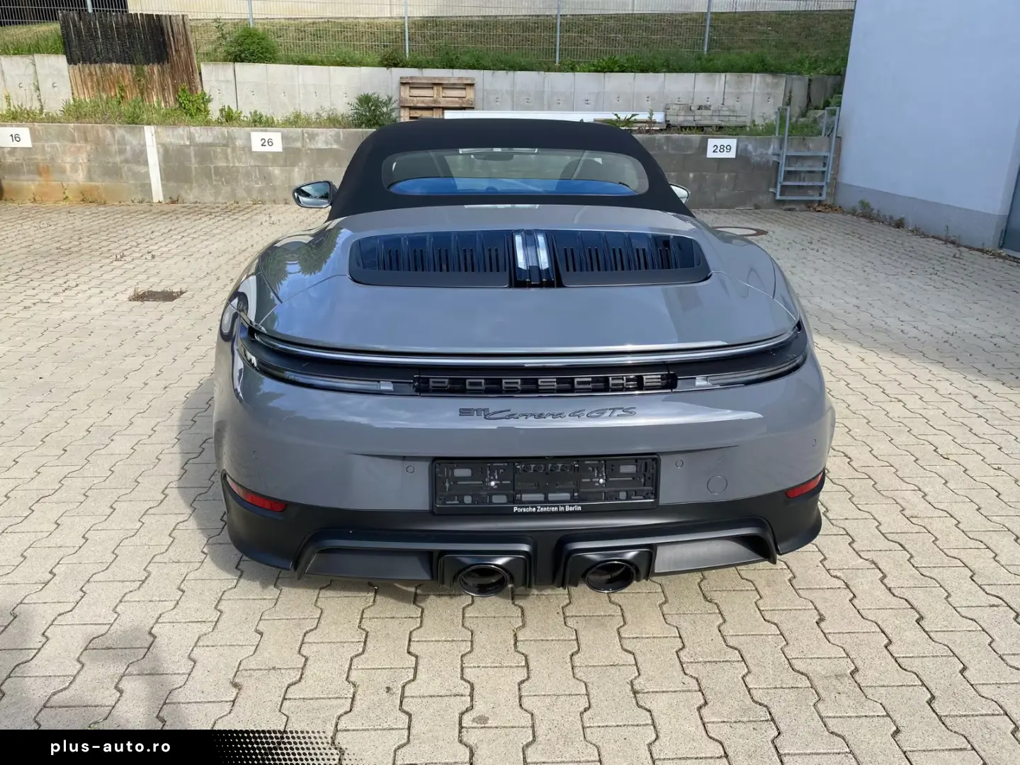 Porsche 992 GTS4 Cabriolet Lifting Sitzklima BOSE