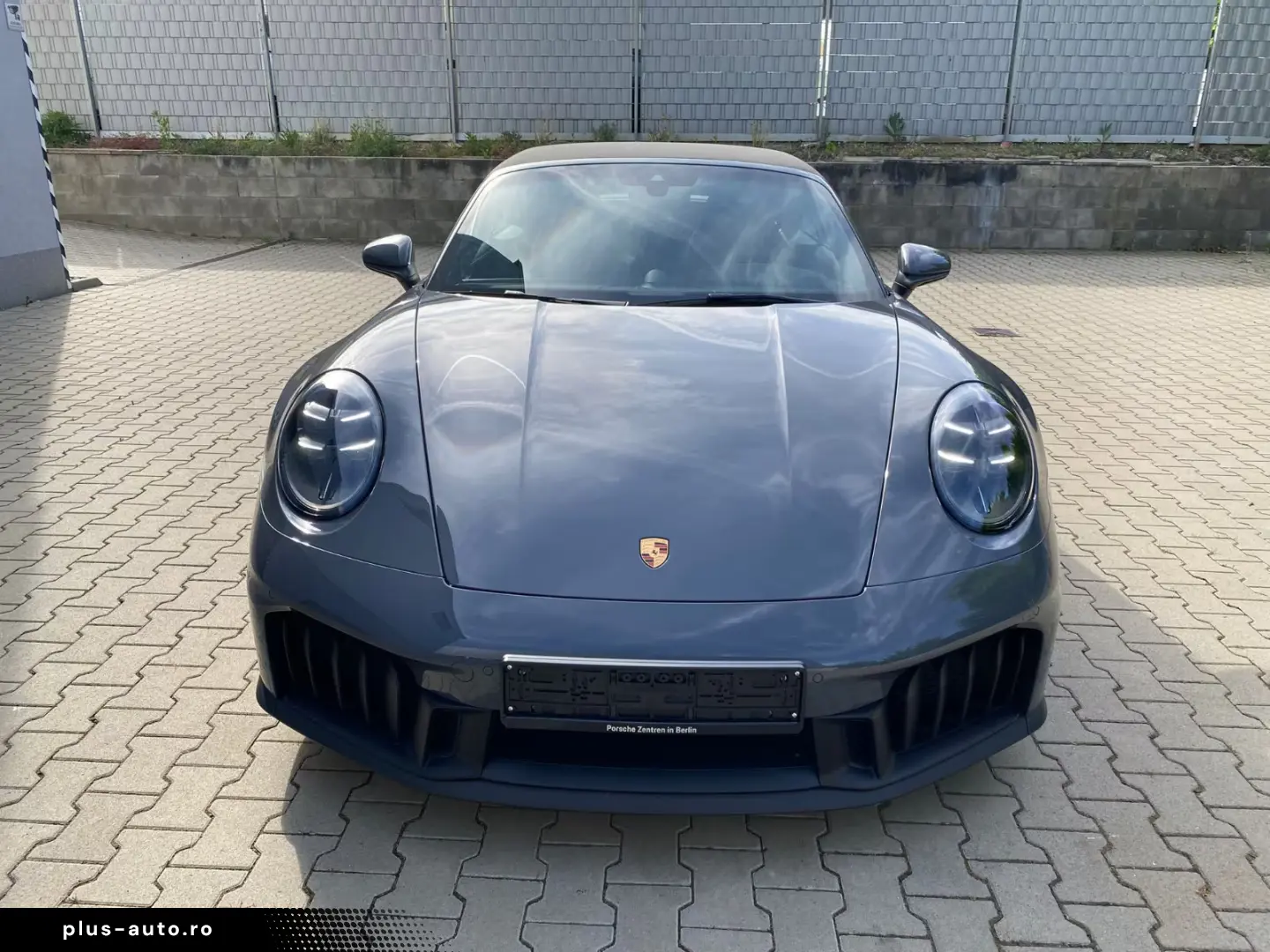 Porsche 992 GTS4 Cabriolet Lifting Sitzklima BOSE