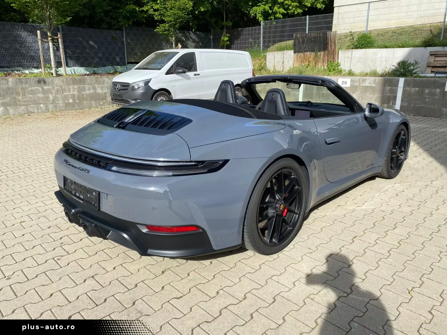Porsche 992 GTS4 Cabriolet Lifting Sitzklima BOSE
