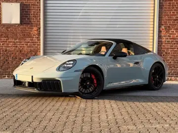 Porsche 992 Targa 4 GTS Matrix Inno Memory 18
