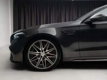 Mercedes Benz C 63 S AMG 4 Matic