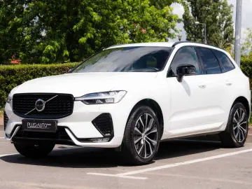 VOLVO XC60 B4 Plus Dark  2WD