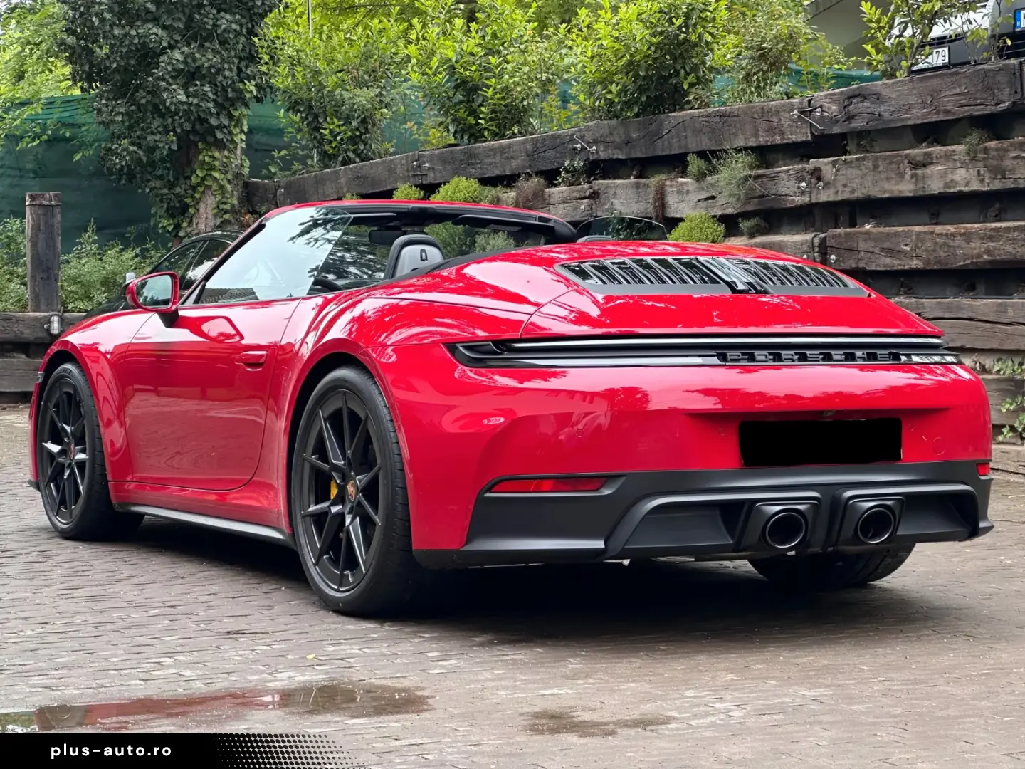 Porsche 911 4 GTS   KERAMIC   LIFT   SBELÜFT   KEY