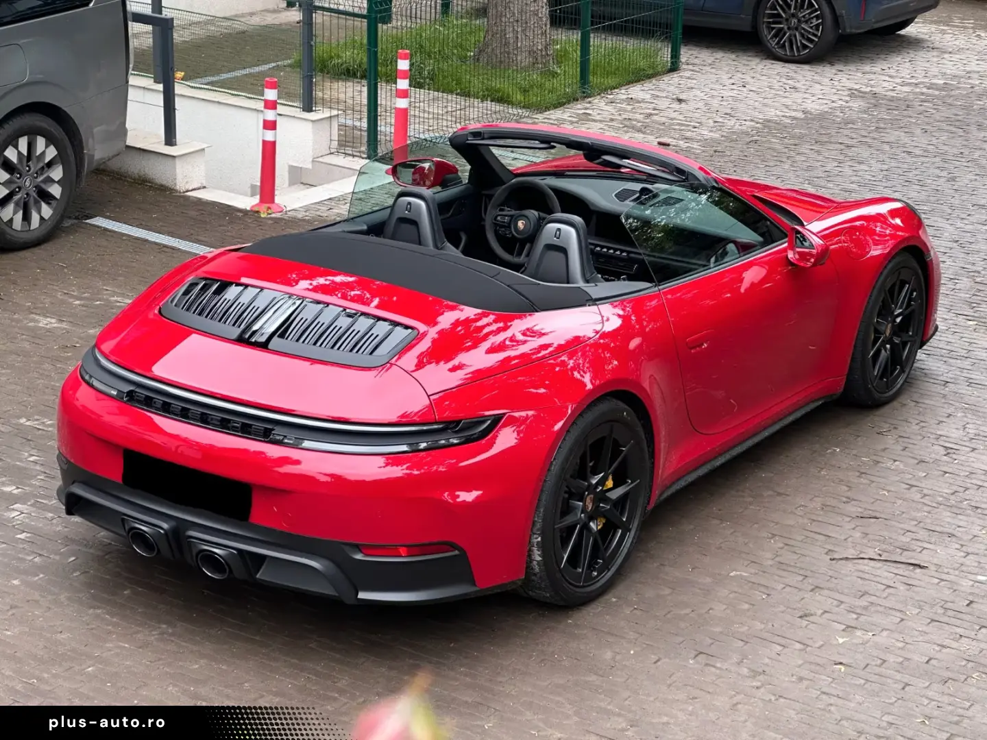 Porsche 911 4 GTS   KERAMIC   LIFT   SBELÜFT   KEY