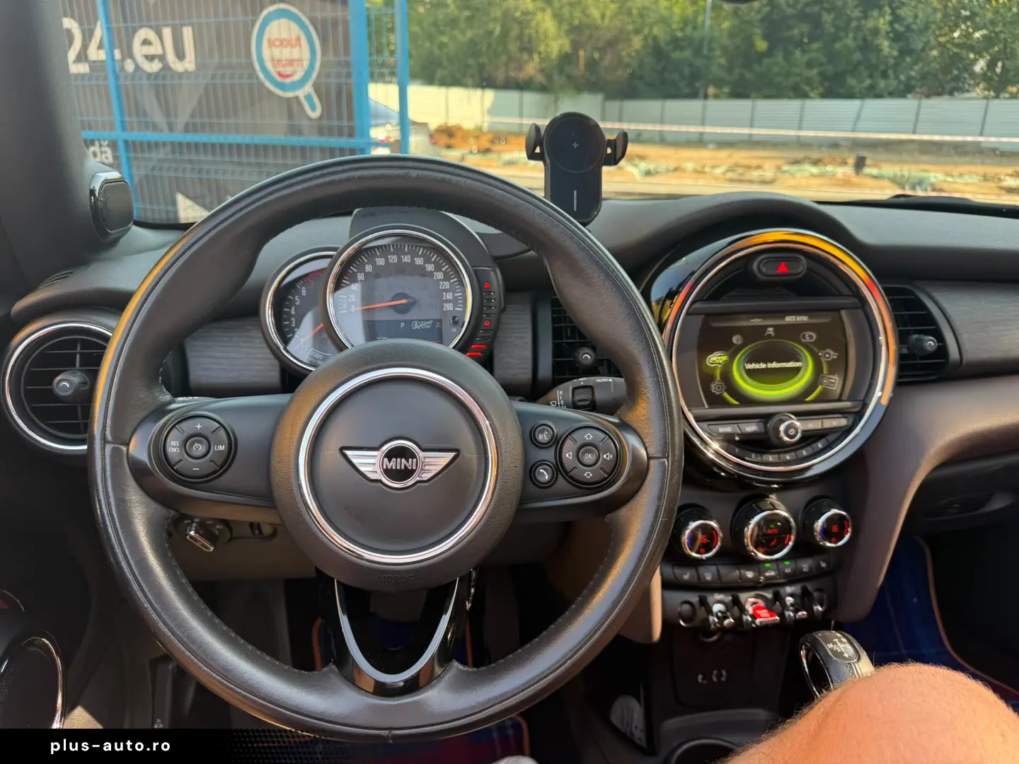 Mini Cooper 2017 Cabrio 110550 KM