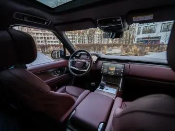 Land Rover Range Rover P530 Autobiography